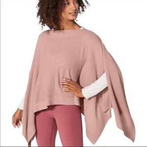 Lululemon Forward Flow Sweater Cape Poncho Heathered Mink Berry Pink. One size